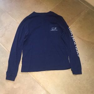 Blue long-sleeved Vineyard Vines T-shirt